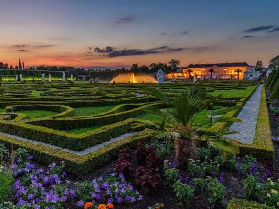 Royal Gardens of Herrenhausen Guided Tour