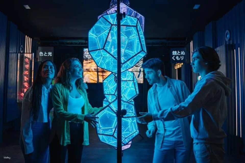 IKONO Barcelona immersive art experience at the Arenas Shopping Centre