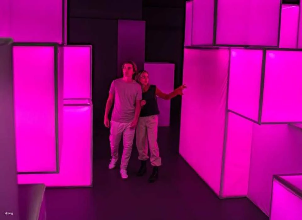 IKONO Barcelona immersive art experience at the Arenas Shopping Centre