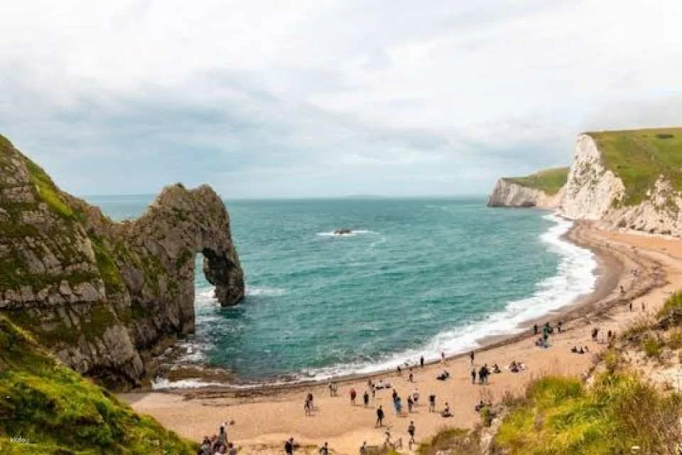 Salisbury and the Jurassic Coast scenic day trip from Bath (605316)