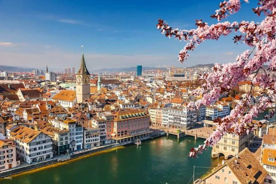 Private day tour to Zürich, Einsiedeln and Rapperswil