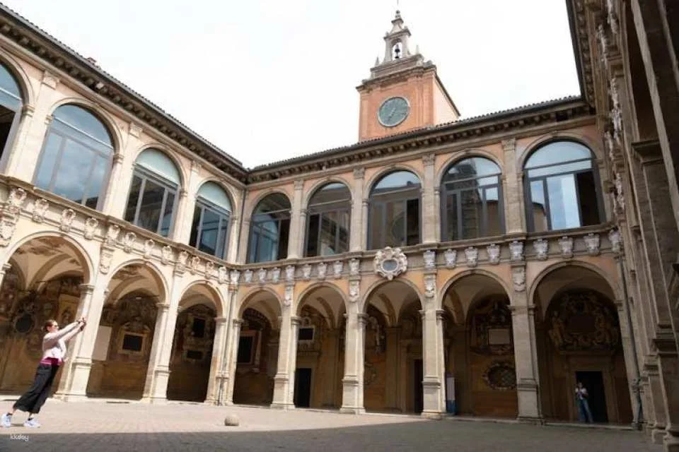 Bologna's half-day private walking tour