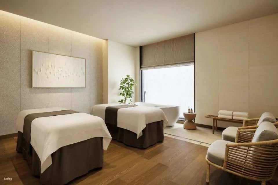 Kagoshima Sheraton Luxury Spa with Lunch or Dinner Options
