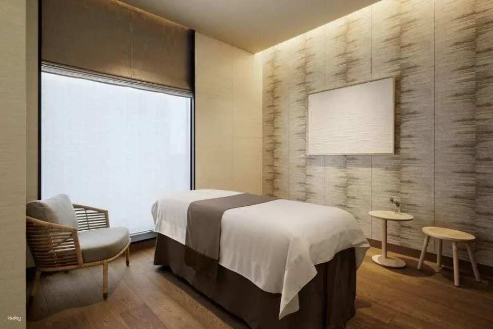 Kagoshima Sheraton Luxury Spa with Lunch or Dinner Options