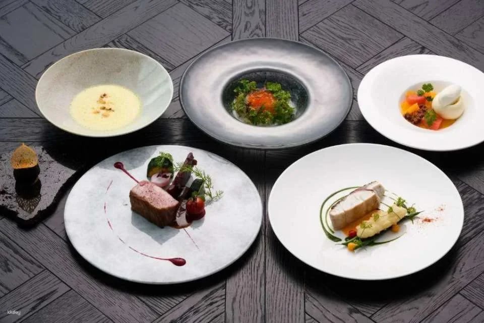 Kagoshima Sheraton Luxury Spa with Lunch or Dinner Options
