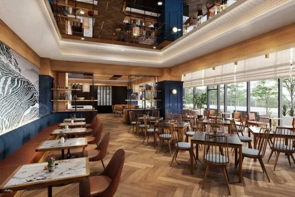 Kagoshima Sheraton Luxury Spa with Lunch or Dinner Options