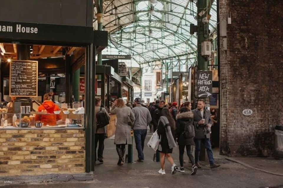 Devour London: Borough Market & Leadenhall Food Tour with Wine
