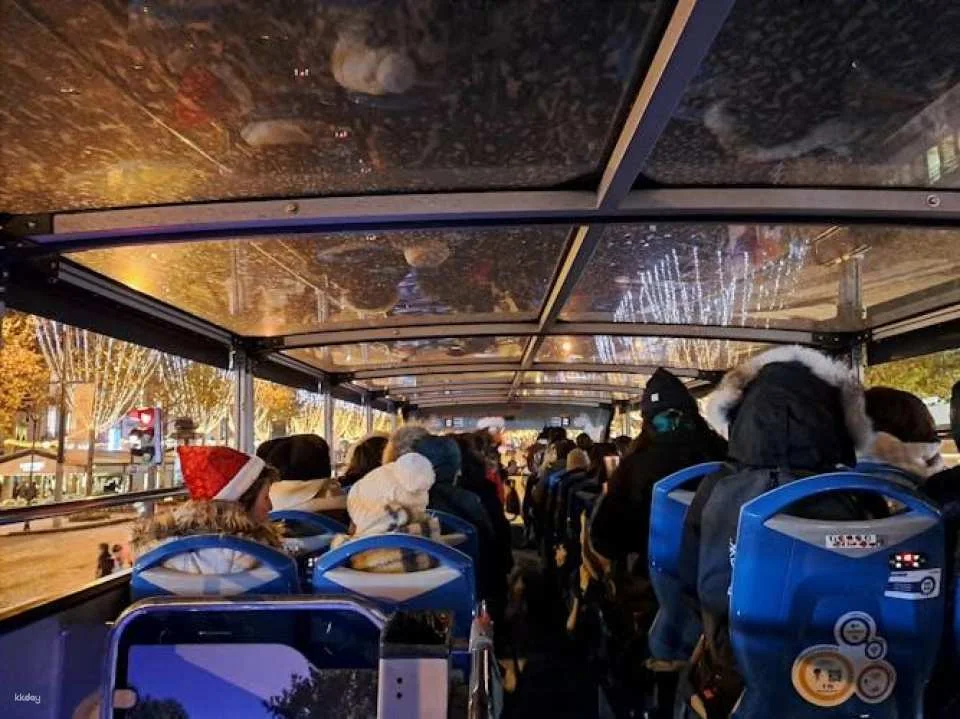 Tootbus Christmas lights open-top bus tour in Paris