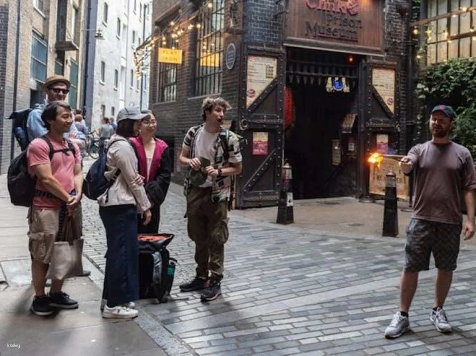 Clink Prison and Westminster Highlights Walking Tour