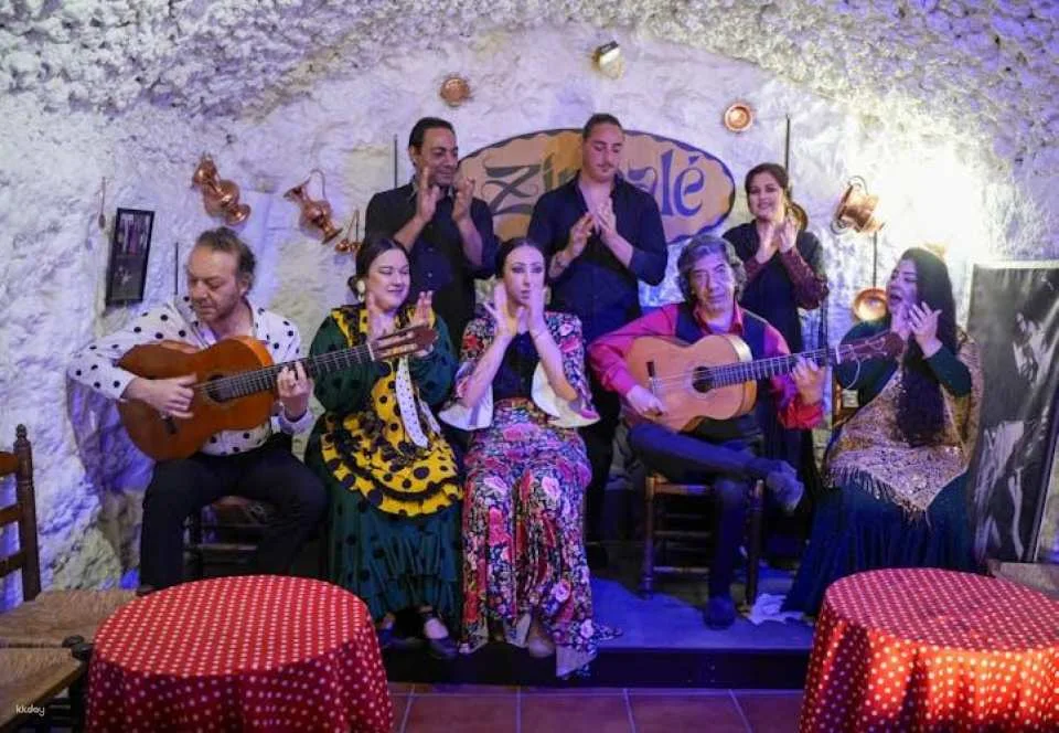 Zincalé Flamenco Show in a Sacromonte Neighbourhood Cave