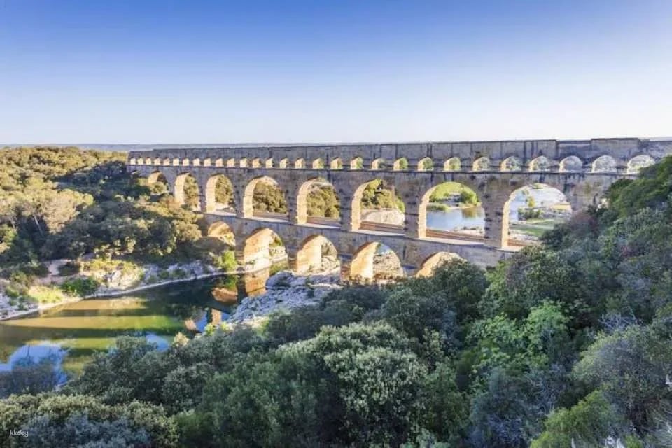 Entrance tickets for the Pont du Gard