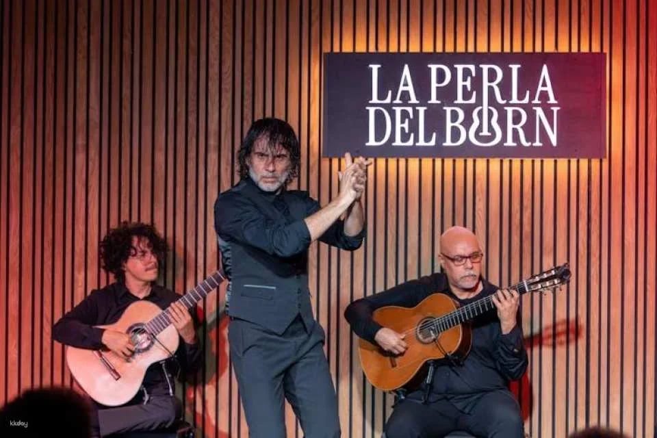 Barcelona La Perla del Born Flamenco show