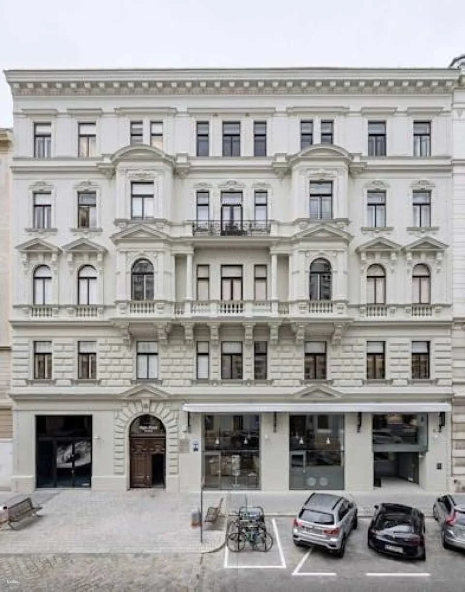 Skip-the-line entrance tickets Sigmund Freud museum Vienna