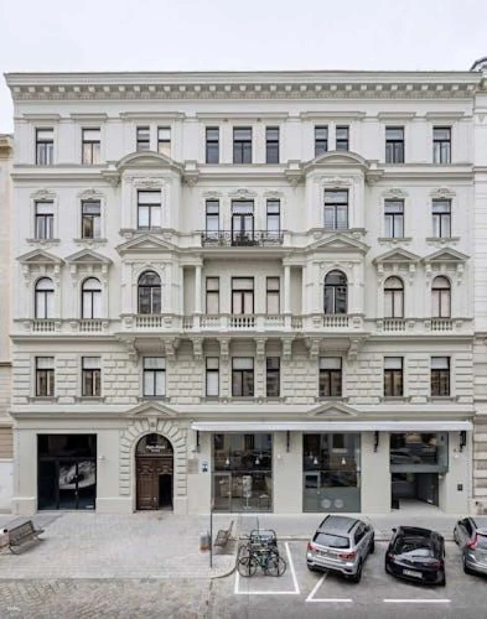Skip-the-line entrance tickets Sigmund Freud museum Vienna
