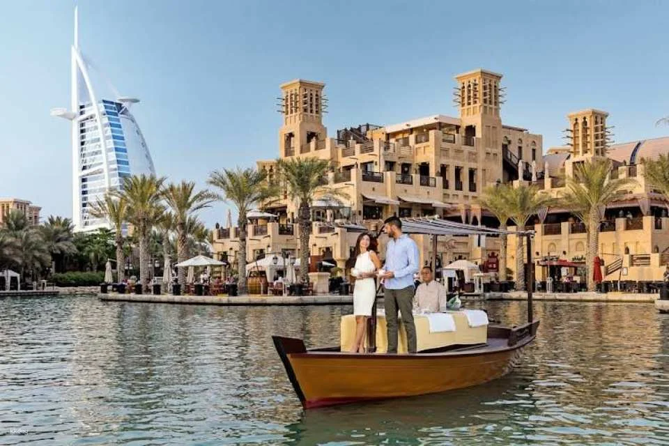 Polish tour of Dubai by night from Ras Al Khaimah with dinner cruise in Marina