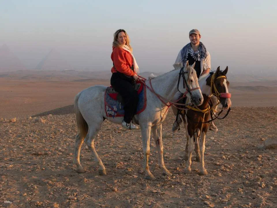 Private Sunrise Pyramids Tour With Horse Riding Adventure