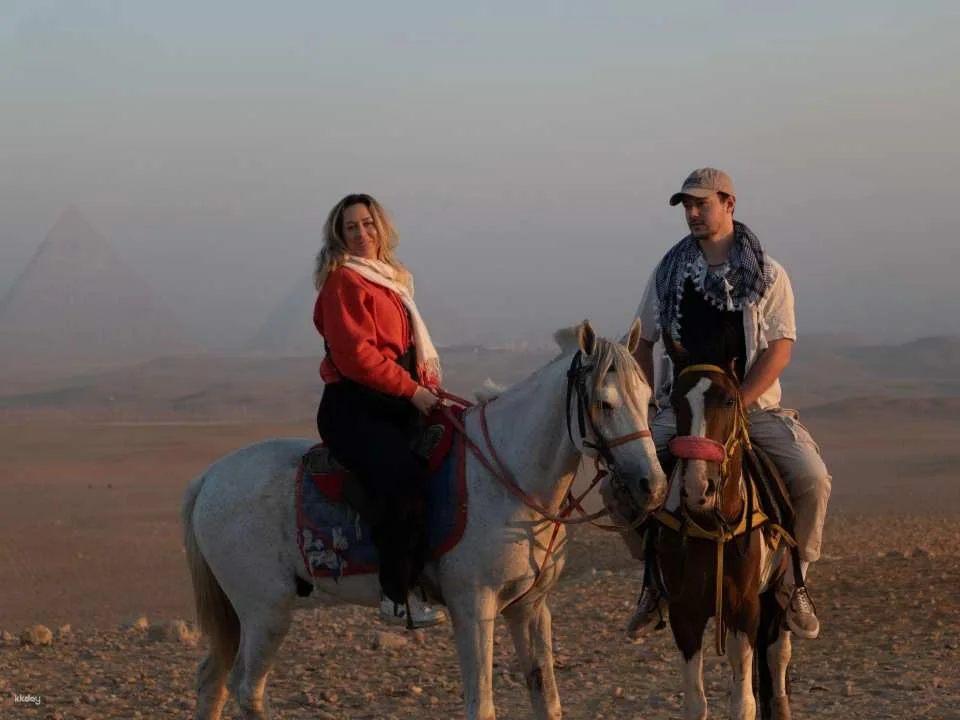 Private Sunrise Pyramids Tour With Horse Riding Adventure