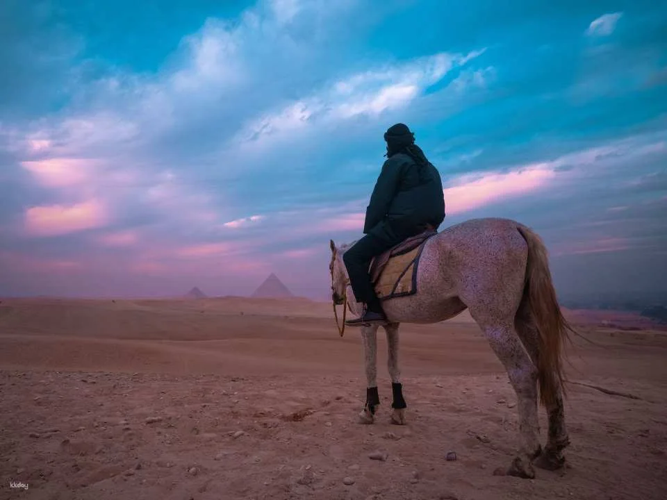 Guided Pyramids at Sunrise With Islamic and Coptic Cairo Tour