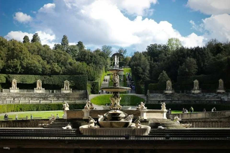 Boboli Gardens tickets and guided tour with Pitti Palace audio tour