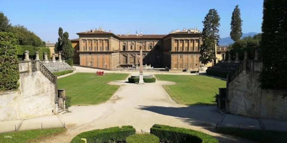 Boboli Gardens tickets and guided tour with Pitti Palace audio tour