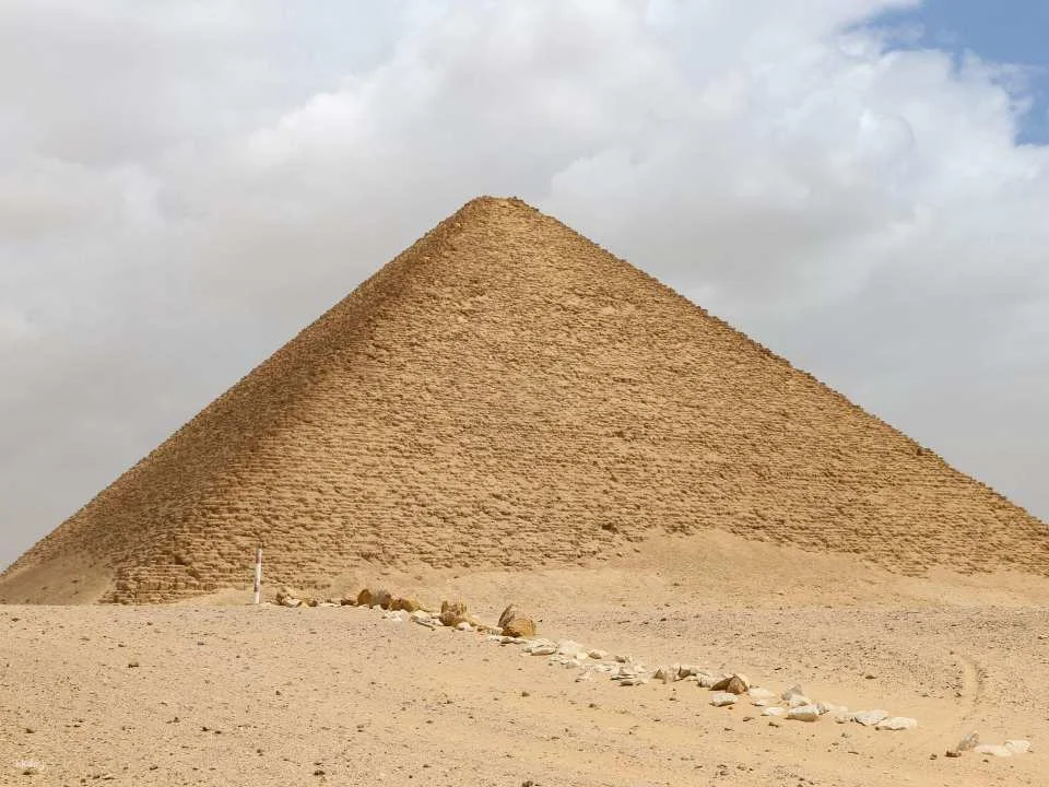 Private Sunrise Pyramids Tour With Dahshur Pyramid Trip