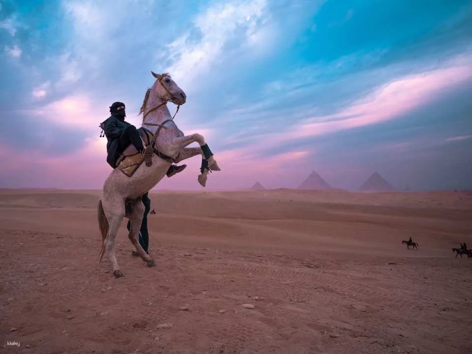 Private Sunrise Pyramids Tour With Dahshur Pyramid Trip
