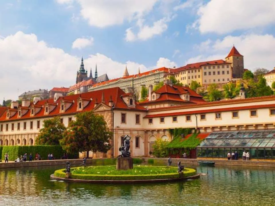 Half-day Prague walking tour and entrance ticket