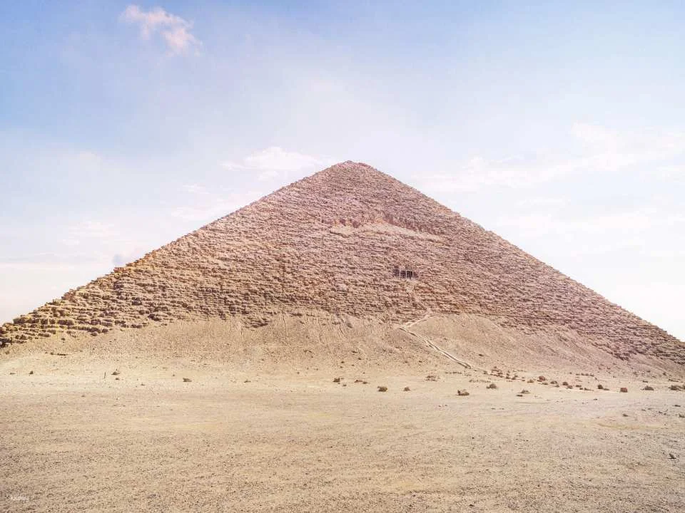 From Cairo: Grand Egyptian Museum and Dahshur Pyramid Tour