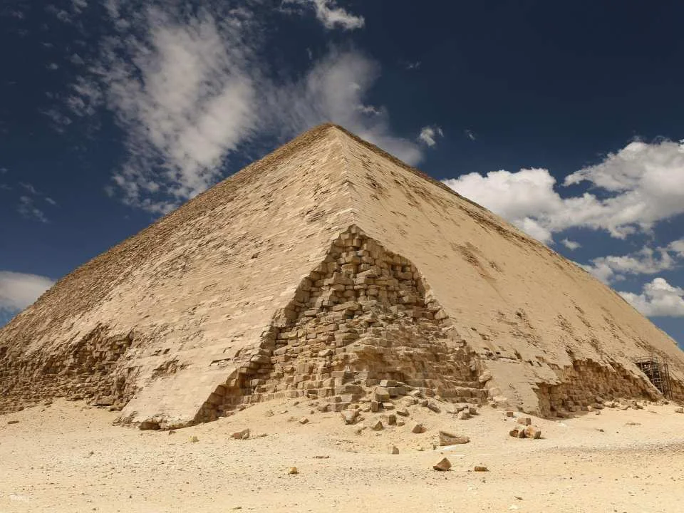 Memphis and Pyramids of Saqqara Tour With Dahshur Pyramid Tour