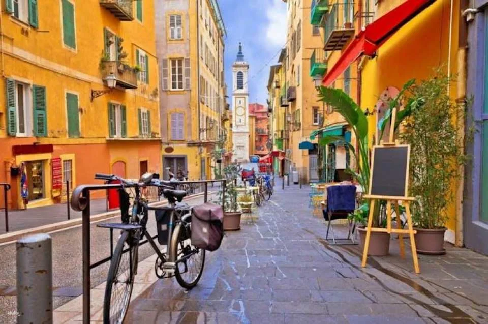 Self-guided discovery pack of Nice