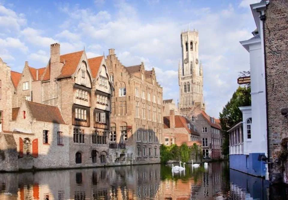Bruges and Ghent Day Trip from Brussels with Chocolate and Cruise