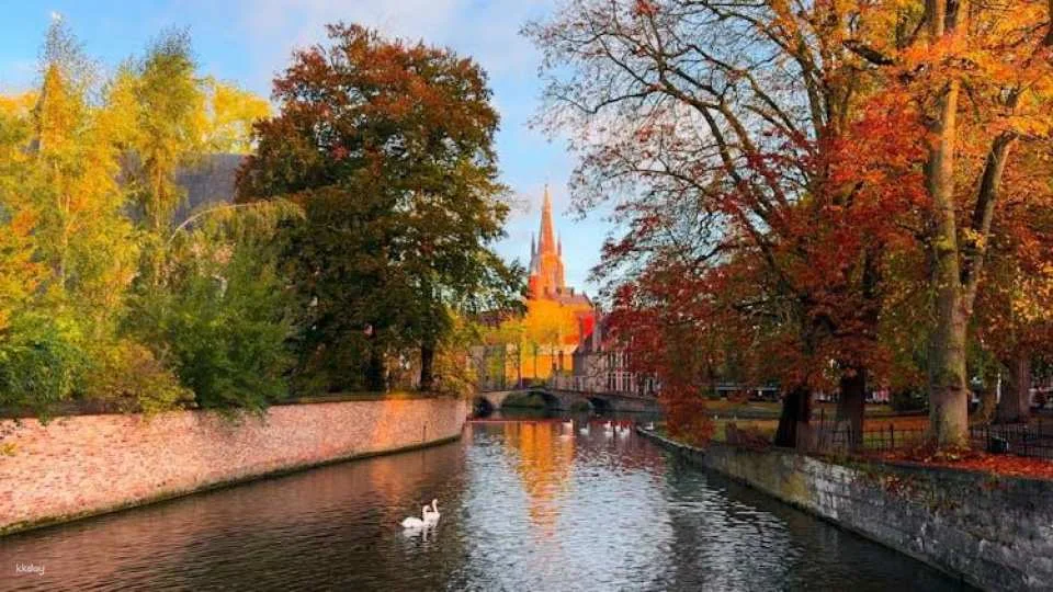 Bruges and Damme day trip with canal boat and windmills