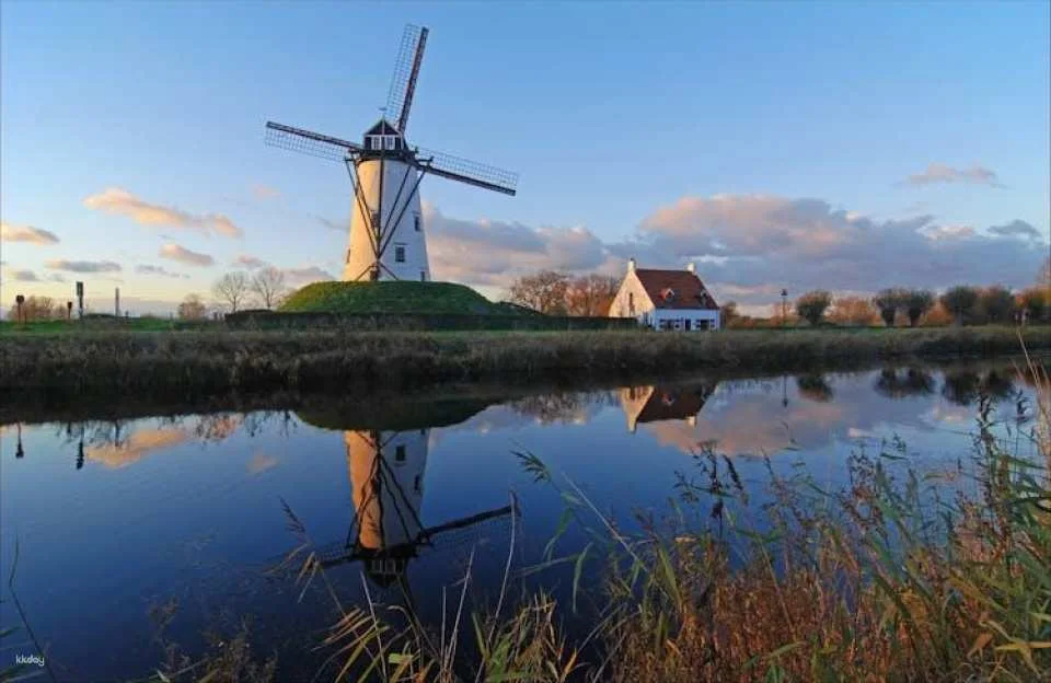 Bruges and Damme day trip with canal boat and windmills