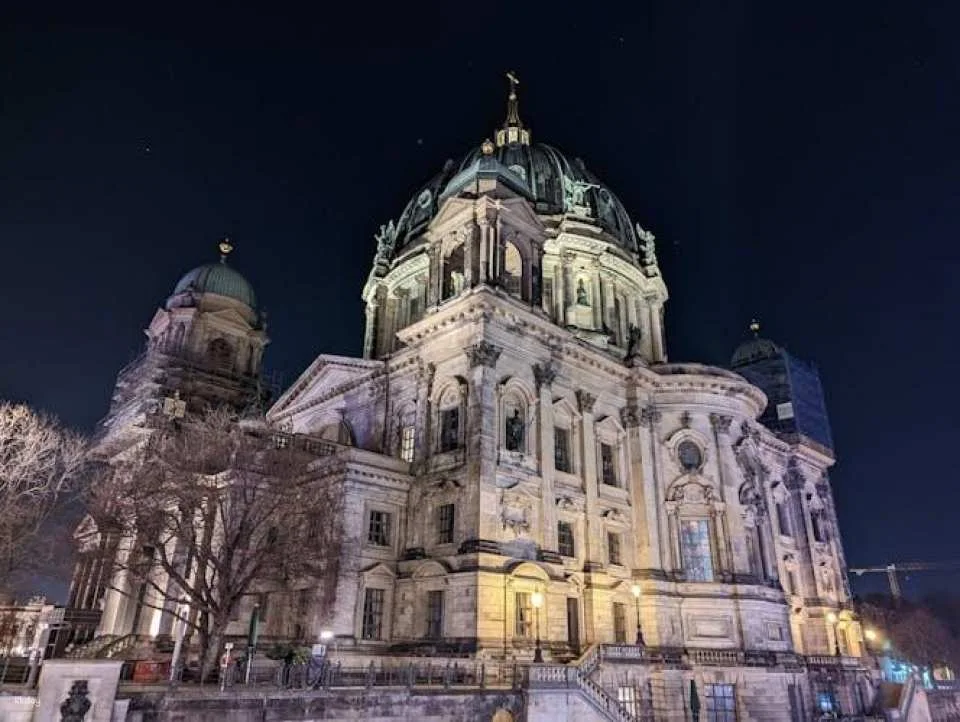 Berlin's history self-guided audio tour with Altes Museum ticket
