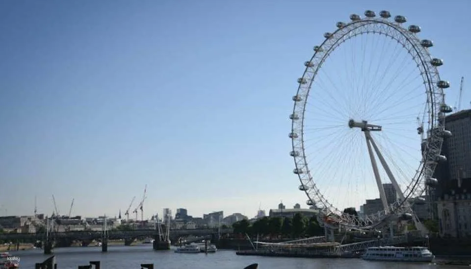 Wimbledon Tennis and Westminster Landmarks Walking Tour