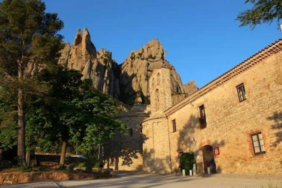 Montserrat museum tickets (606277)