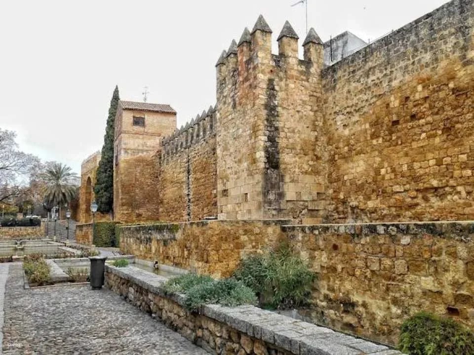 Guided tour of the Mosque-Cathedral of Córdoba and Jewish quarter