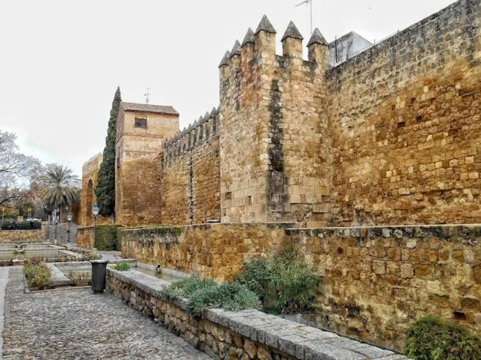 Guided tour of the Mosque-Cathedral of Córdoba and Jewish quarter