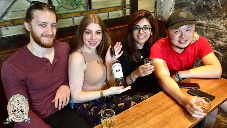 Glasgow’s West End guided whisky tour