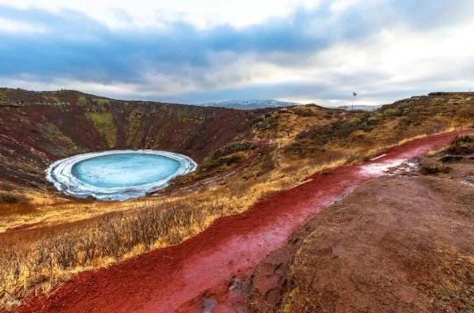 Volcano hat trick day tour (606382)