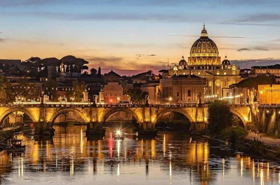St. Peter's Basilica with reserved entry and lift to the Dome