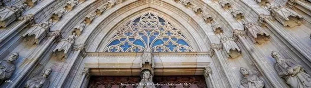 The historic heart of Barcelona: family-friendly private tour
