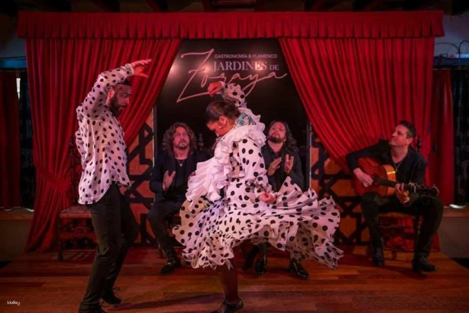 Tickets for flamenco show at the Jardines de Zoraya