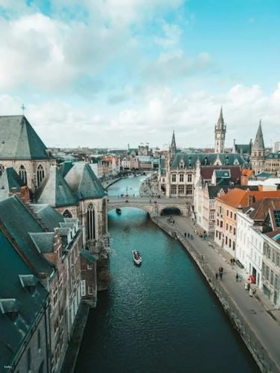 Ghent walking tour with optional boat trip and-or beer tasting