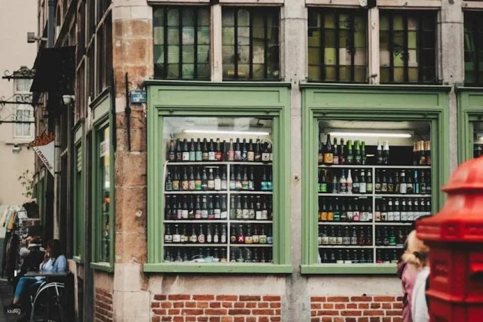 Ghent walking tour with optional boat trip and-or beer tasting