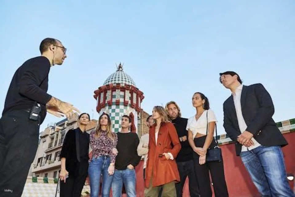Casa Vicens skip-the-line tickets and guided visit in small groups (606722)