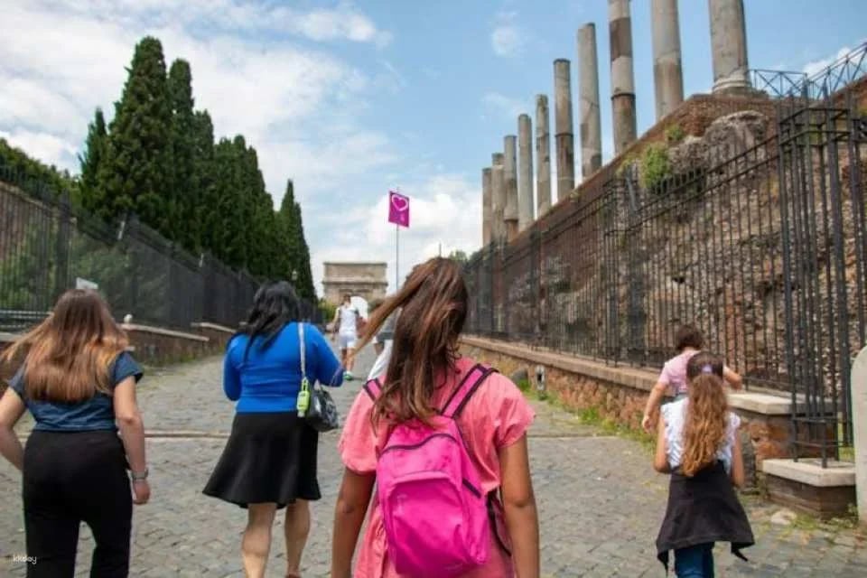 Gladiator tour of the Colosseum for kids and family
