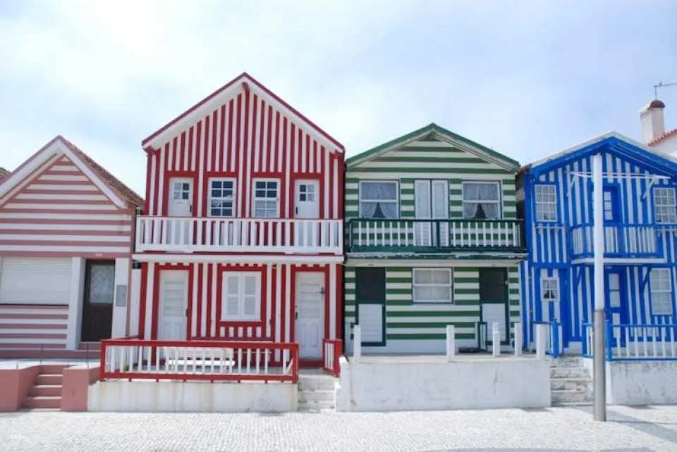 Full-day Aveiro, Costa Nova and Capelha da Pedra tour from Porto