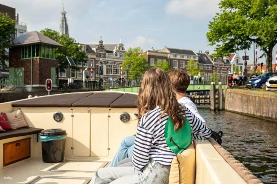 Haarlem Canals Sailing Experience with a Local Guide