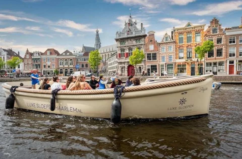 Haarlem Canals Sailing Experience with a Local Guide